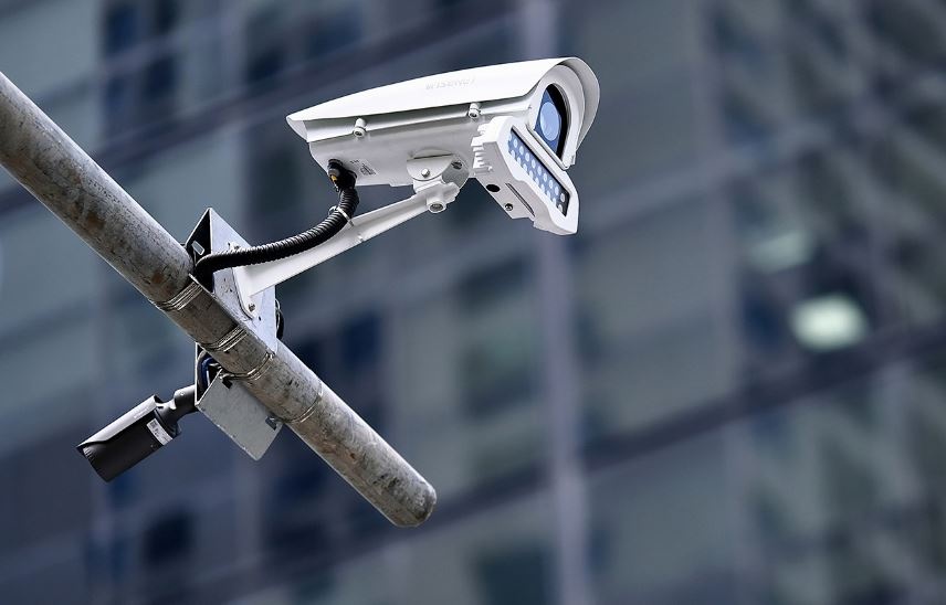 Bo Cong an de xuat camera giam sat giao thong phai nhin ro mat tai xe hinh anh