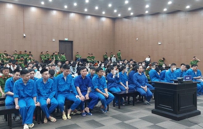 'Tap doan' cho vay lai nang mua hoa don khong, hop thuc hoa loi nhuan hinh anh