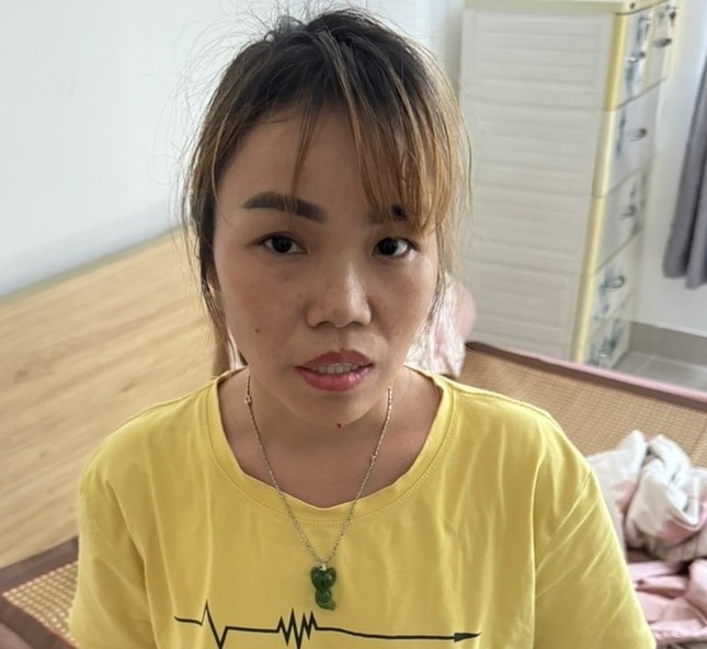 Can bo hai quan,  Lua dao,  4, 6 ty dong anh 1