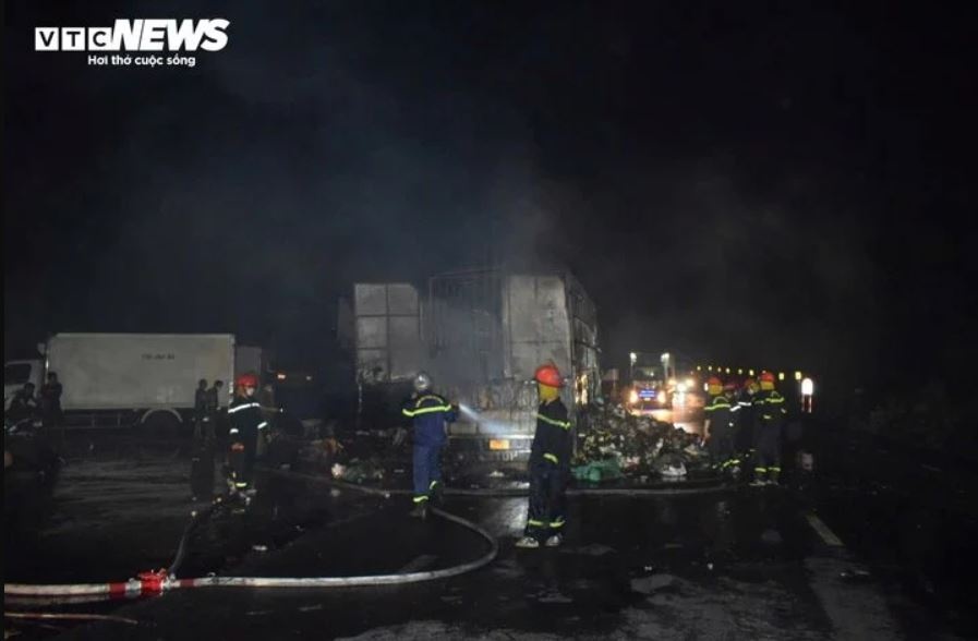 Xe tai chay Phu Yen anh 2