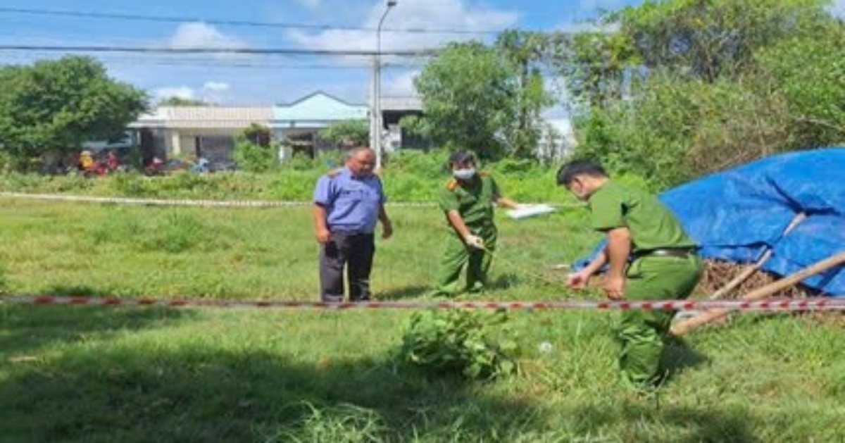 Bat nghi pham 22 tuoi dam tu vong nguoi dan ong o Long An hinh anh