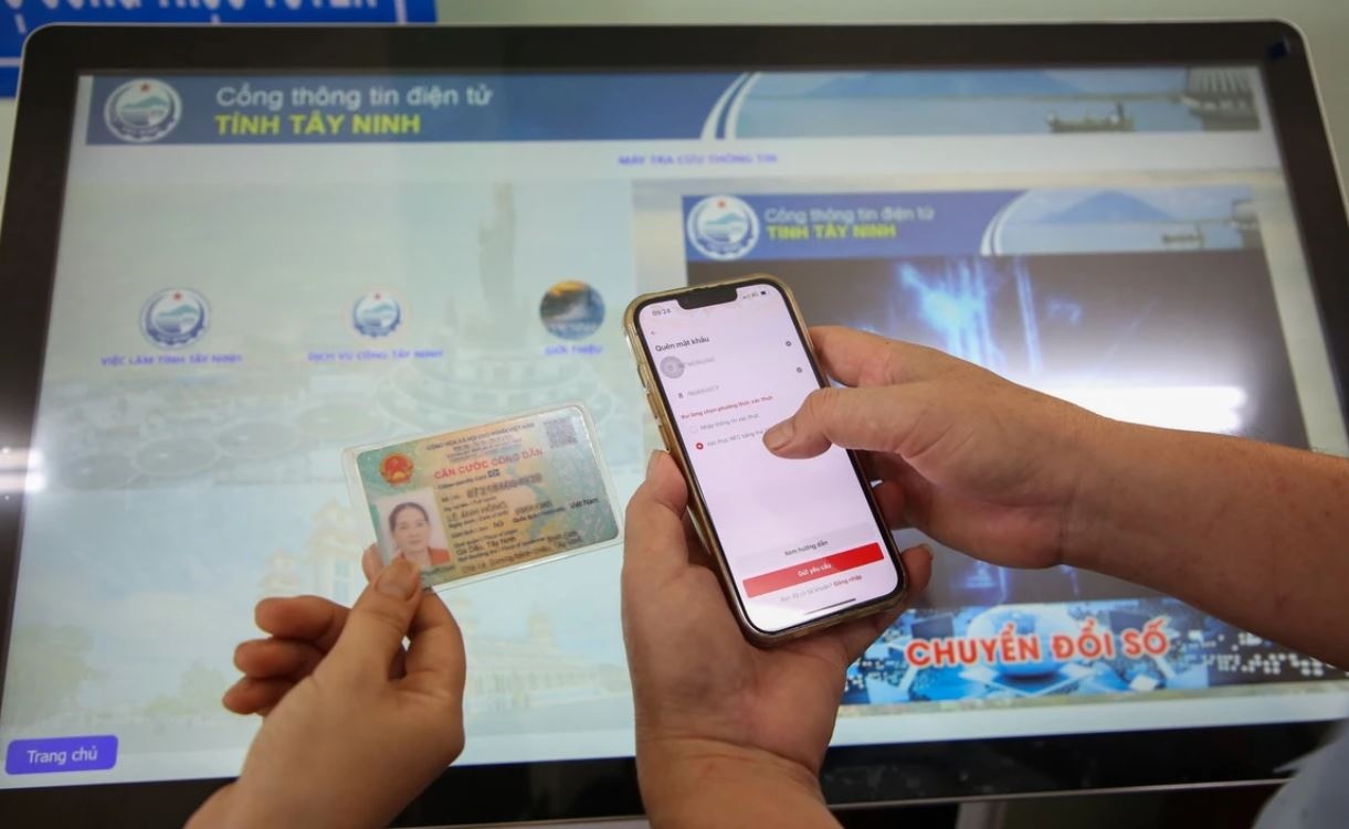 Toan van bai viet ve Chuyen doi so cua Tong Bi thu, Chu tich nuoc hinh anh