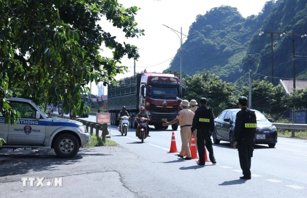 Xay ra 257 vu tai nan giao thong, lam chet 124 nguoi trong 4 ngay nghi hinh anh