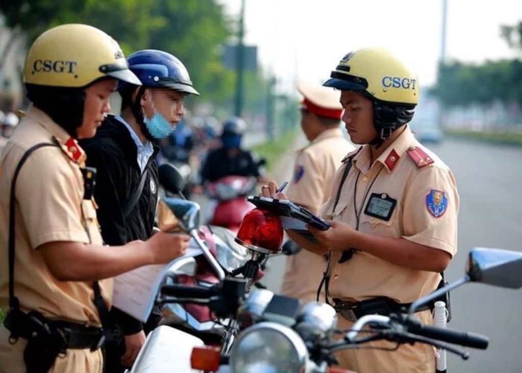 Loat quy dinh moi cua Luat Trat tu, an toan giao thong duong bo hinh anh