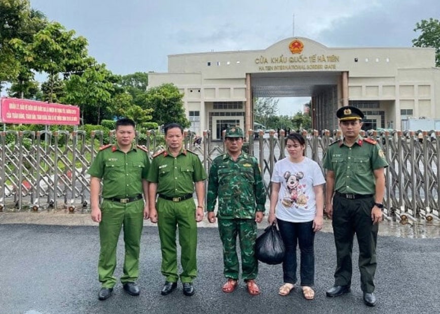 Nu quai bo tron,  Ly Thi Lan anh 2