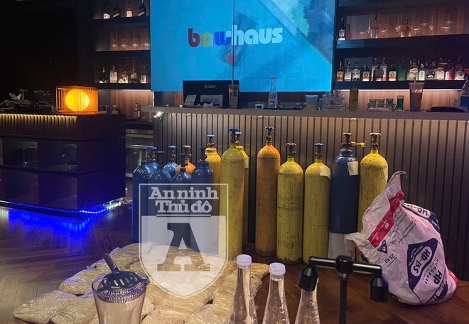 Quán bar Bauhaus,  Bauhaus quận Hoàn Kiếm,  Hà Nội ảnh 1 Quan bar Bauhaus,  Bauhaus quan Hoan Kiem,  Ha Noi anh 1