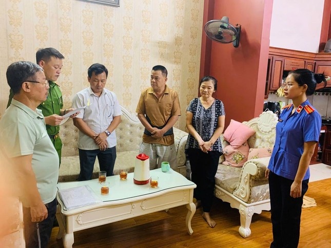 Bat nguyen Chu tich HDQT CTCP Thuoc la va Thuc pham Bac Giang hinh anh