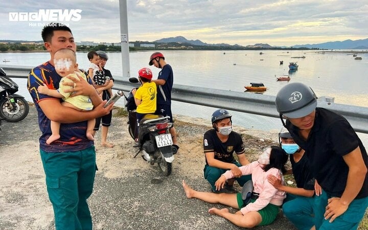 Nhay cau Long Ho anh 1