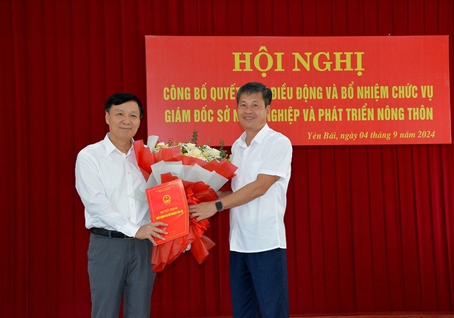 Dieu dong nhan su anh 1