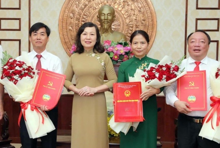 Dieu dong nhan su anh 8