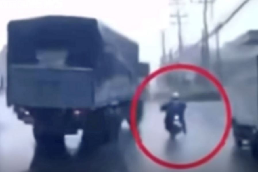 Am anh cua nhan chung vu xe tai can nguoi hai lan o Dong Nai hinh anh