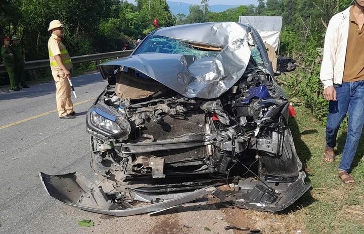 Nu sinh lop 12 bi tai nan tu vong trong ngay khai giang hinh anh