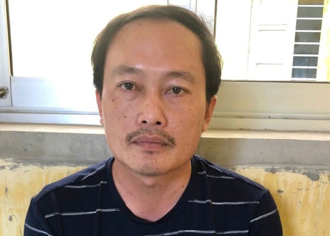 Bat doi tuong buon ban luong lon thuoc bao ve thuc vat gia hinh anh