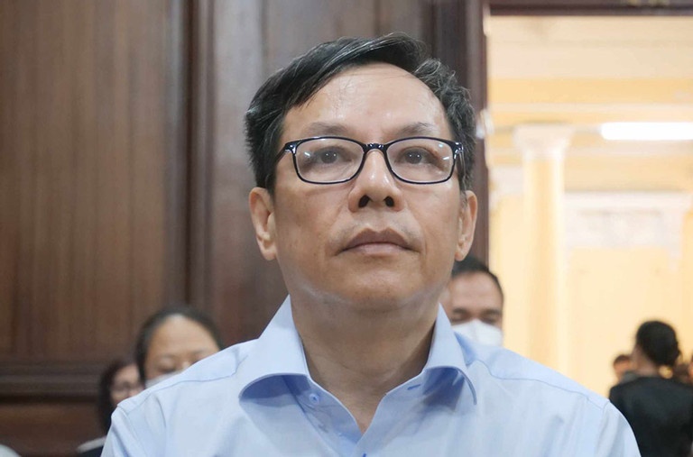 Khong khang cao, cuu Chu tich Saigon Co.op bat ngo duoc giam 2 nam tu hinh anh