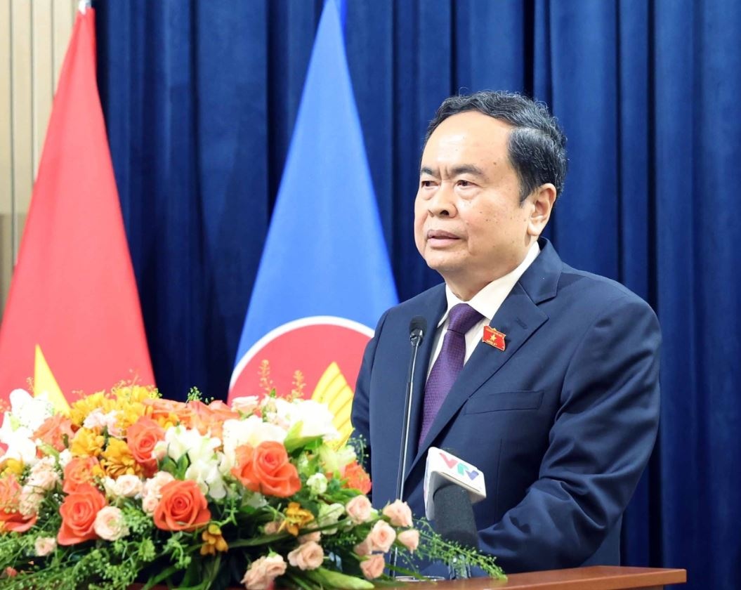 Tran Thanh Man anh 2