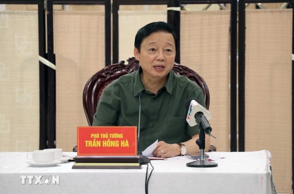 PTT Tran Hong Ha chi dao khac phuc thiet hai do bao tai Hai Phong hinh anh