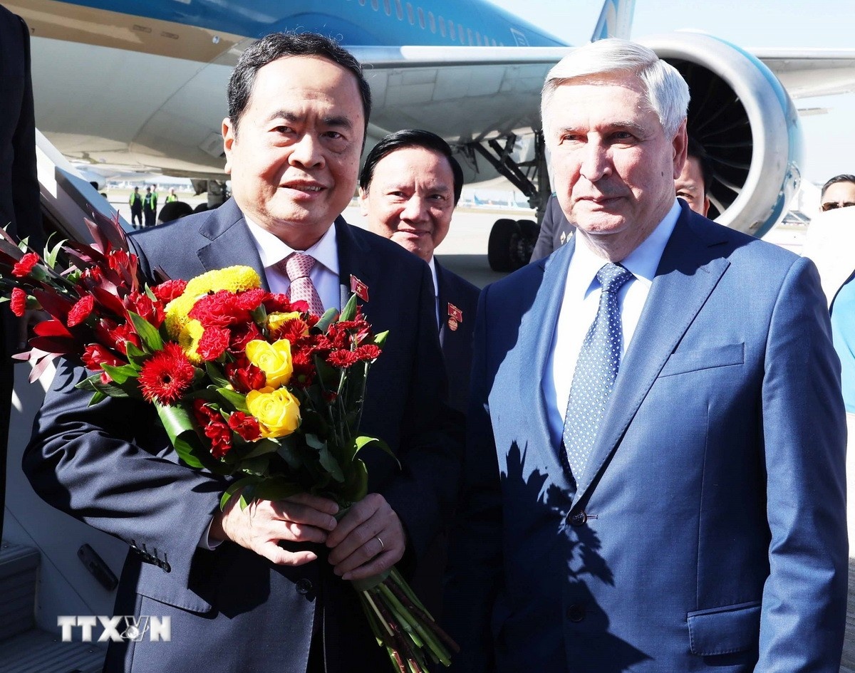 Chu tich Quoc hoi anh 2