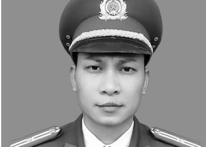 Thieu ta Cong an hy sinh khi dam bao an toan trai giam trong bao hinh anh