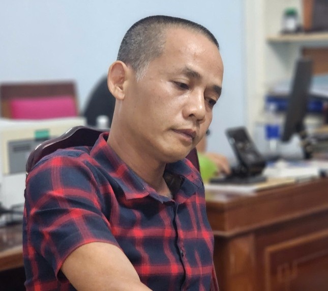 Tam giu doi tuong sat hai chu quan nuoc mia o Da Nang hinh anh