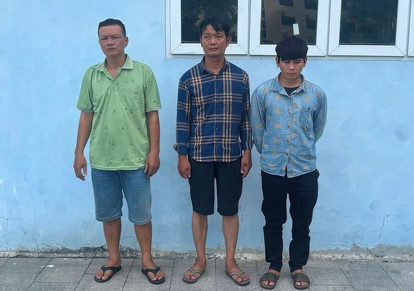 Triet pha duong day ca do bong da hon 200 ty dong, thu giu sung dan hinh anh