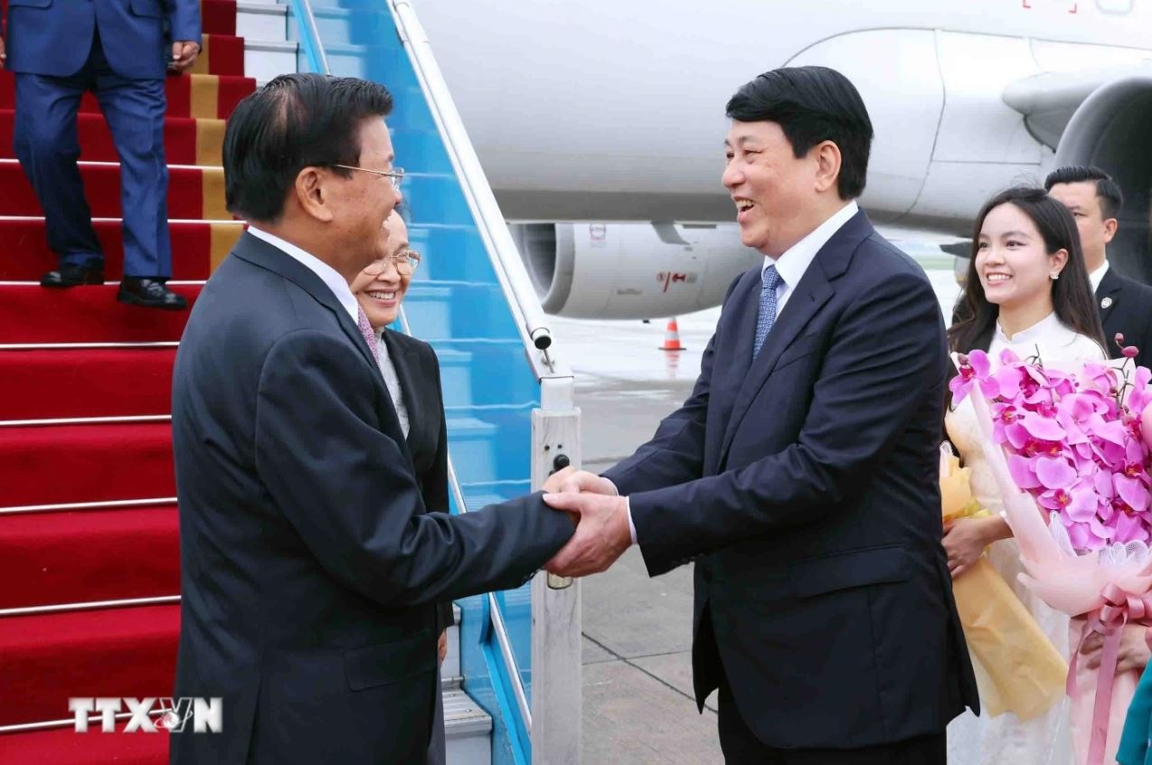 Tong Bi thu Lao anh 2