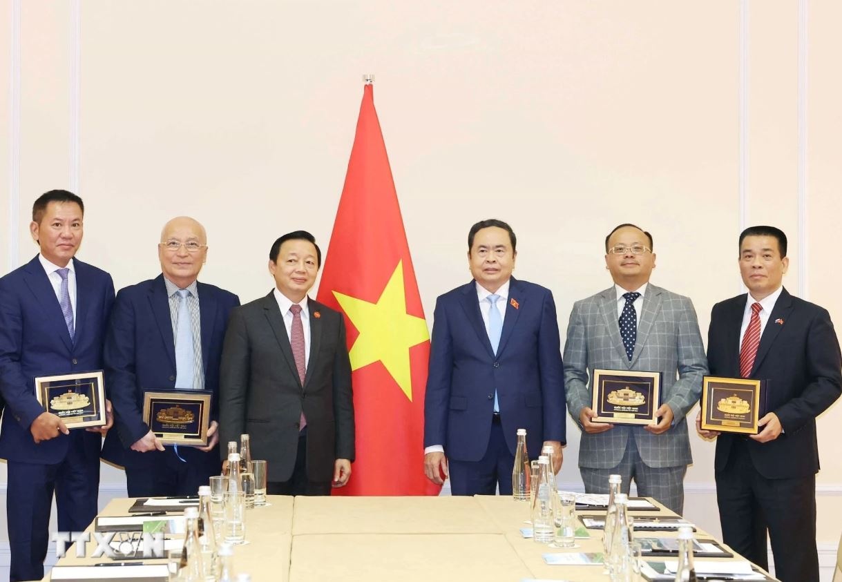 Tran Thanh Man anh 2