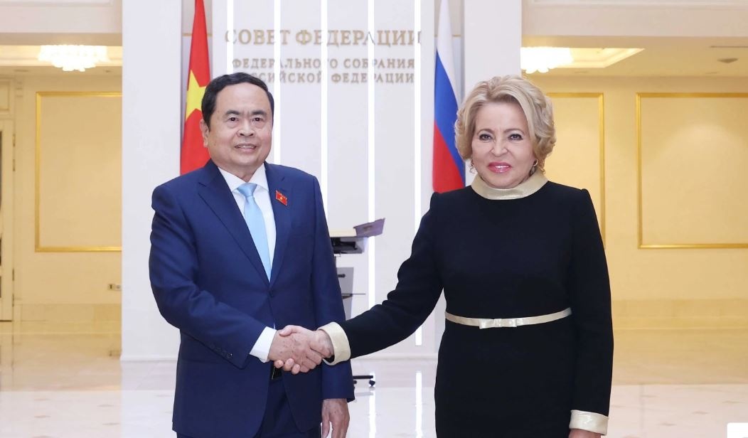 Chu tich Quoc hoi hoi dam voi Chu tich HDLB, Quoc hoi LB Nga hinh anh