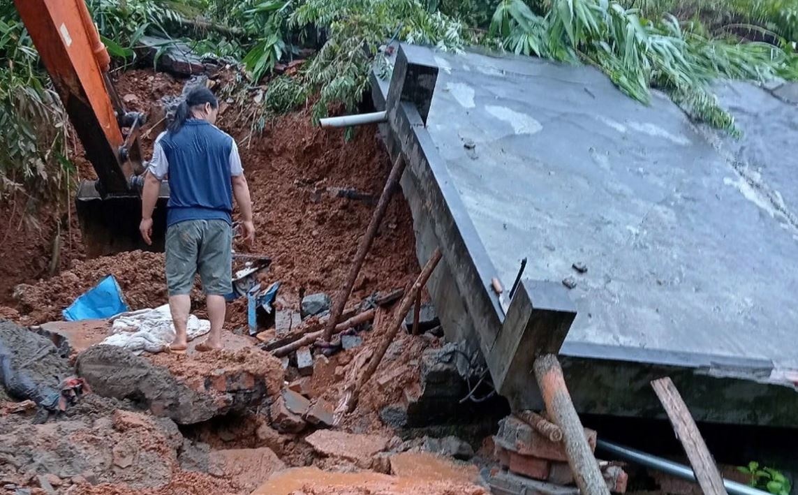 Da co 273 nguoi thuong vong, mat tich do bao, sat lo dat va mua lu hinh anh