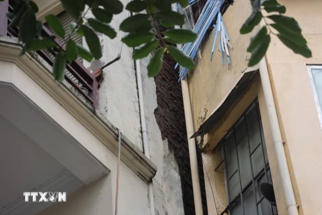 phong toa nha Hang Gai anh 2