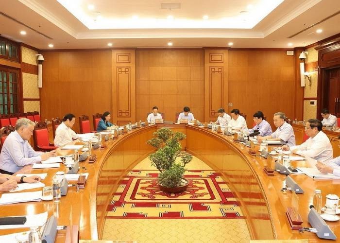 Tong Bi thu, Chu tich nuoc chu tri hop chi dao khac phuc hau qua bao hinh anh