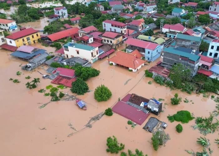 71 nguoi chet va mat tich, 732 nguoi bi thuong do bao lu hinh anh