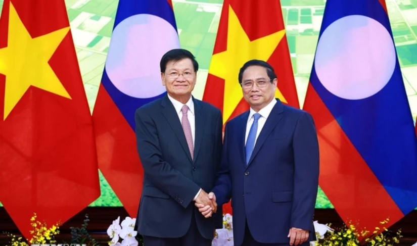 Viet - Lao tiep tuc ho tro nhau xay dung nen kinh te doc lap, tu chu hinh anh