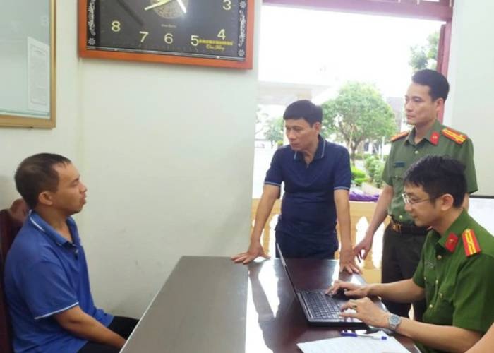 Nguyen nhan khien ga chau ho dao trom mo bac, tong tien 5 ty dong hinh anh