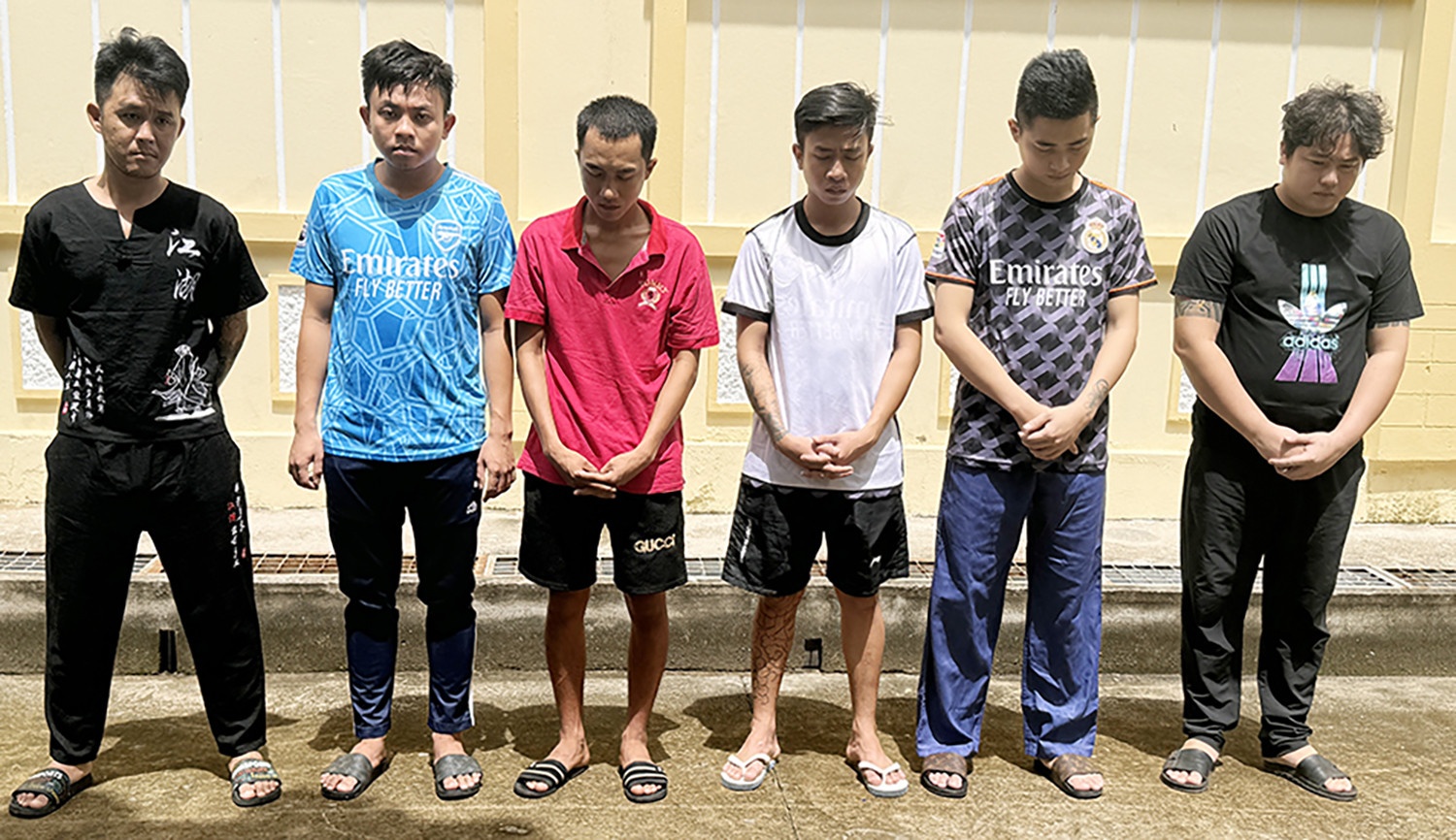 Duong Hong Thai,  Nguyen Tan Thanh,  Hua Huynh Huong anh 2