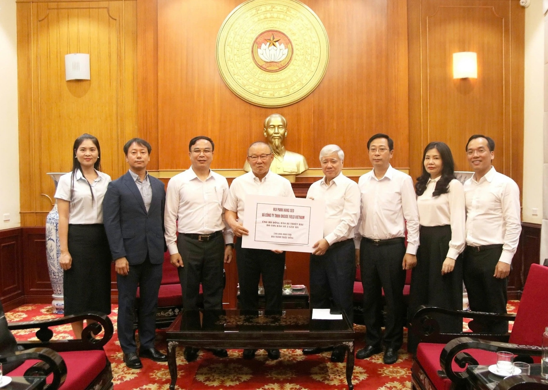 Park Hang-seo ung ho anh 1