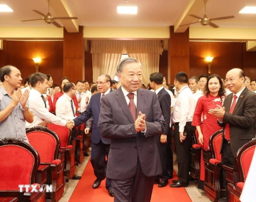 Hoc vien CTQG HCM anh 2