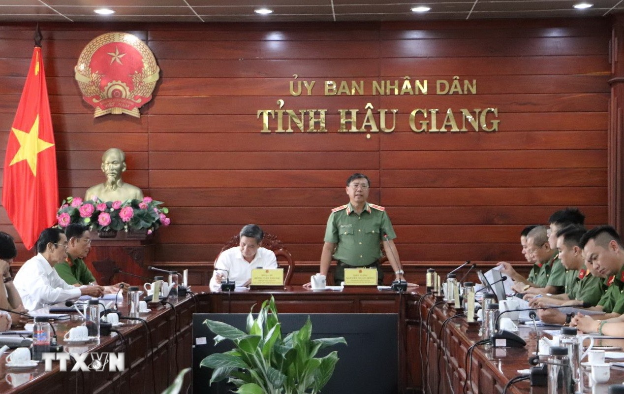 Thanh tra,  Bo Cong an anh 1