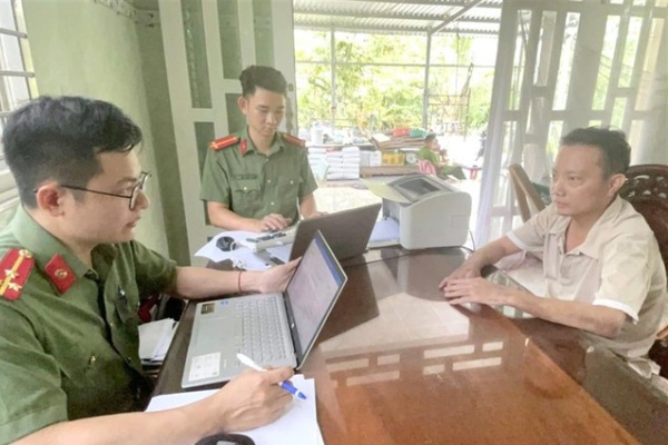 Pha duong day cung cap tien gia tai 45 tinh, thanh tren toan quoc hinh anh