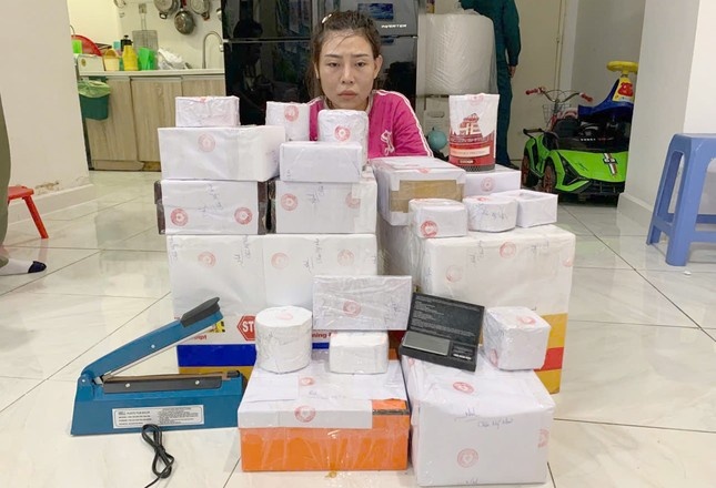 Nu DJ Be Vi,  Ma tuy,  TP.HCM anh 3