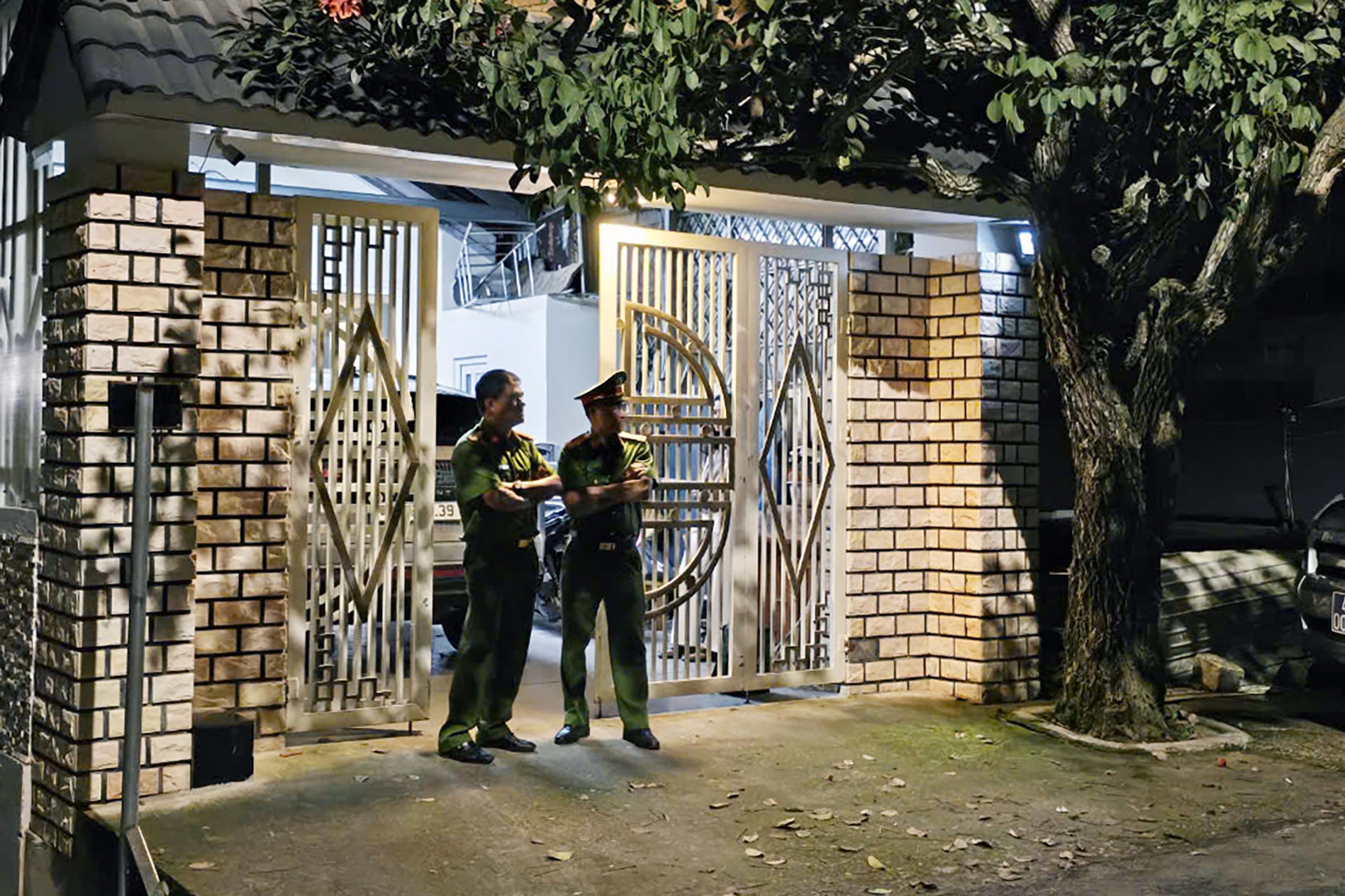 Pham Thanh Cong,  Chanh Van phong,  Tai nguyen Moi truong,  Lam Dong anh 2