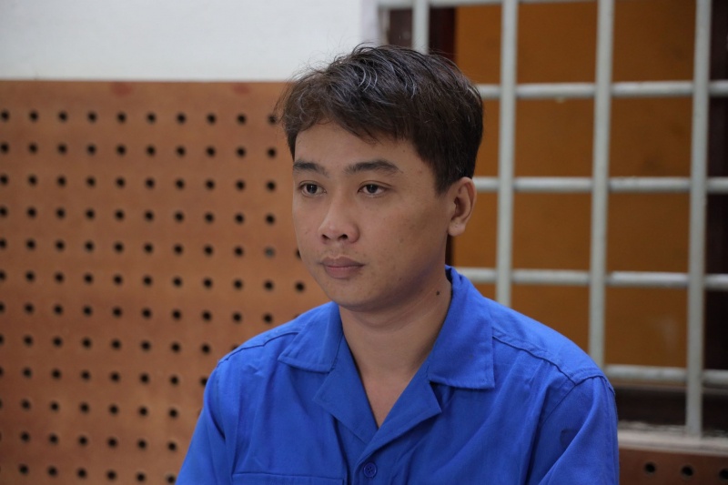 Bat giam ke xam hai nu sinh dan den mang thai hinh anh