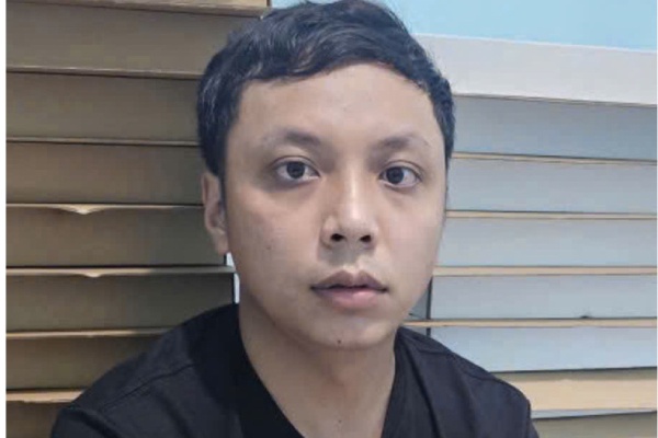 Lam giay to gia,  Campuchia,  TP.HCM anh 2