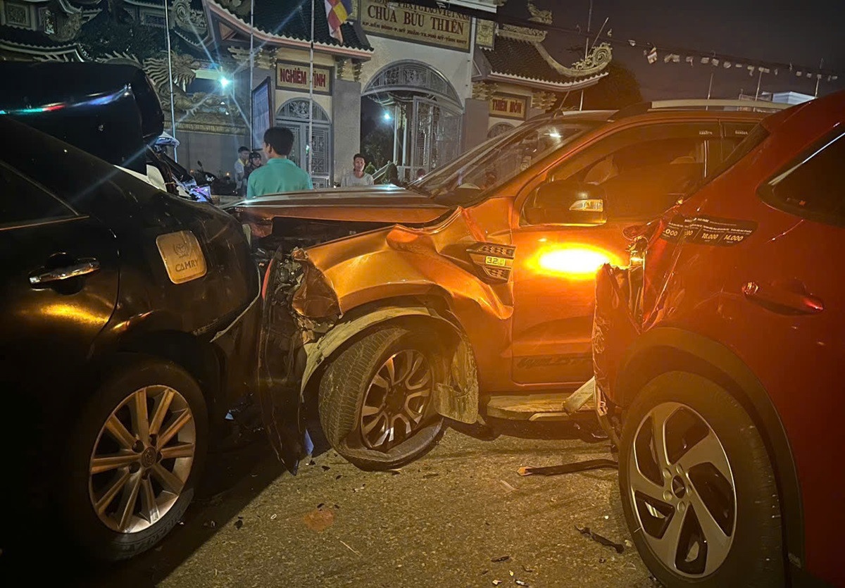 Xe tong lien hoan anh 3