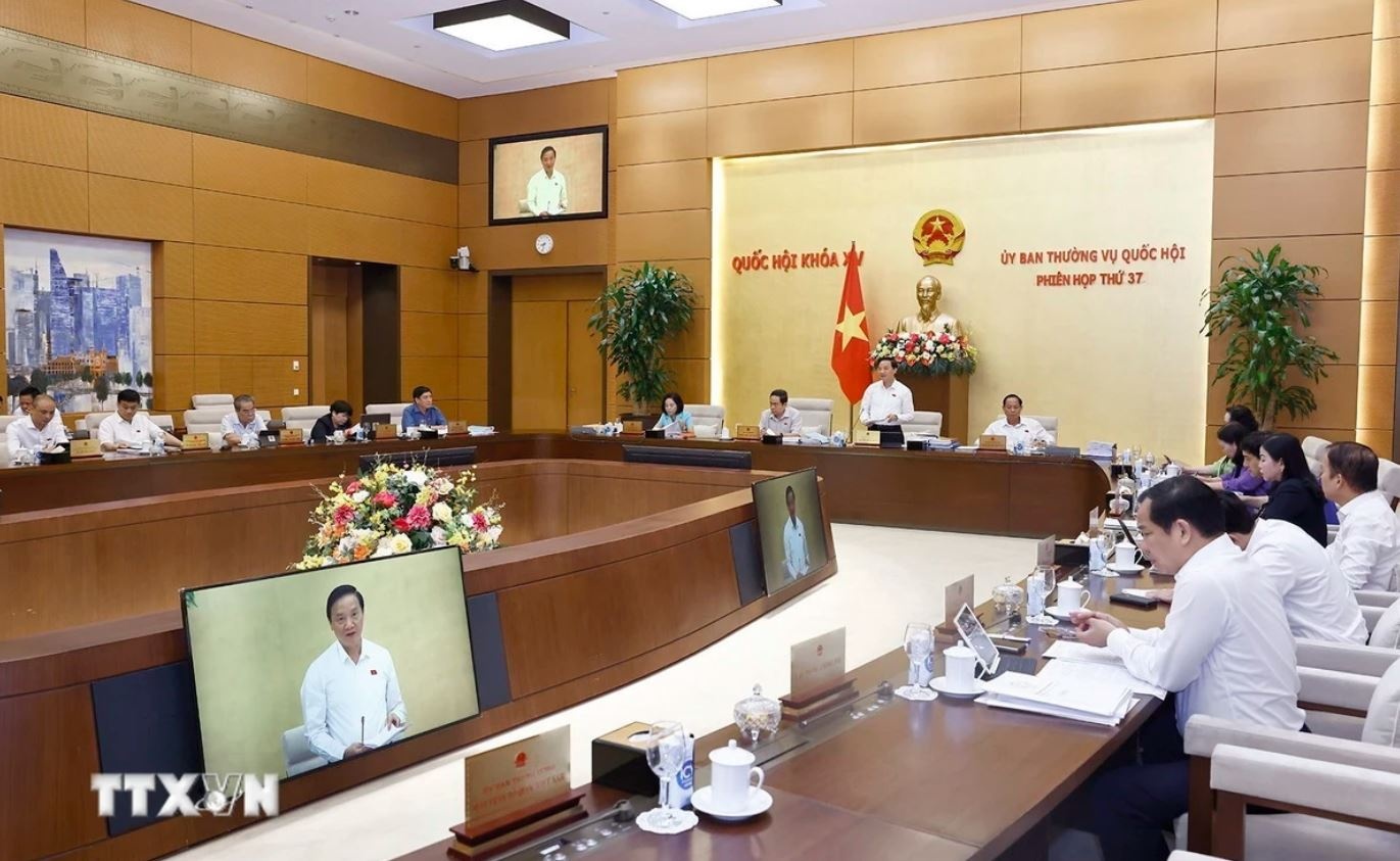 Hue thuoc Trung uong anh 2