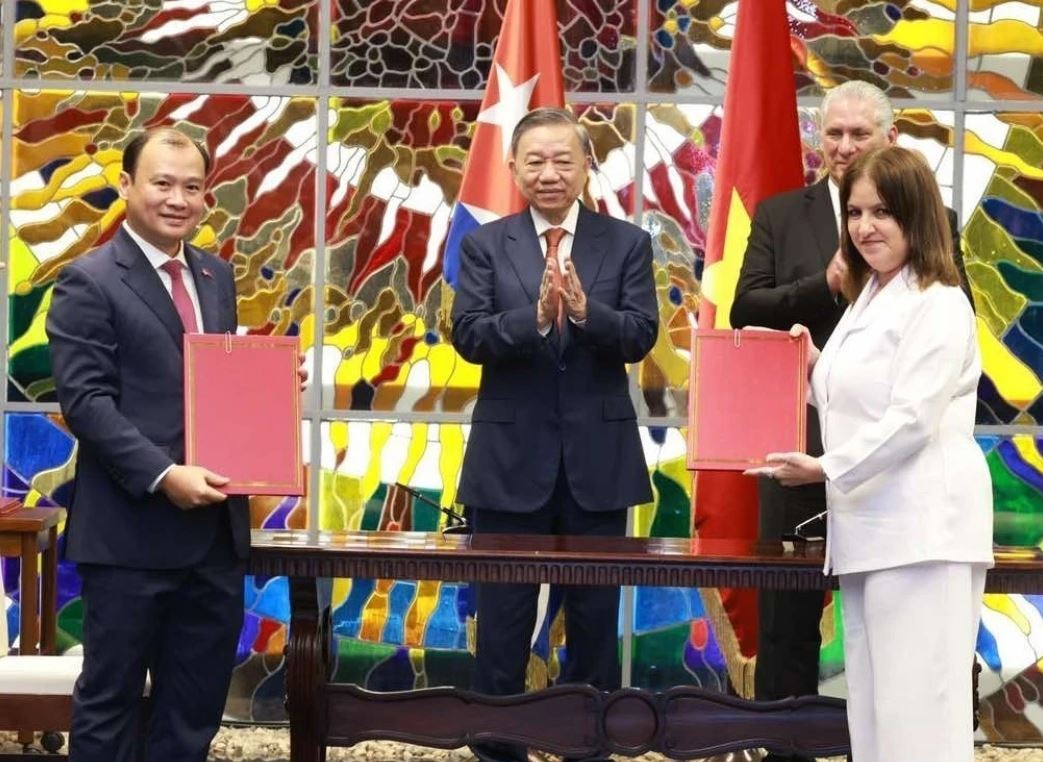 Le ky cac van kien hop tac Viet Nam - Cuba hinh anh