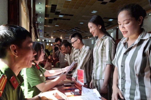 Dac xa cho 11 pham nhan nguoi nuoc ngoai tai trai giam Thu Duc hinh anh