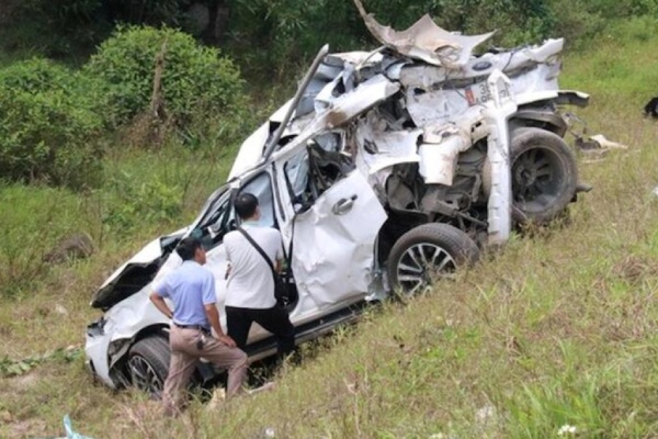 De nhan duoc bao hiem xe tai nan giao thong phai lam gi? hinh anh