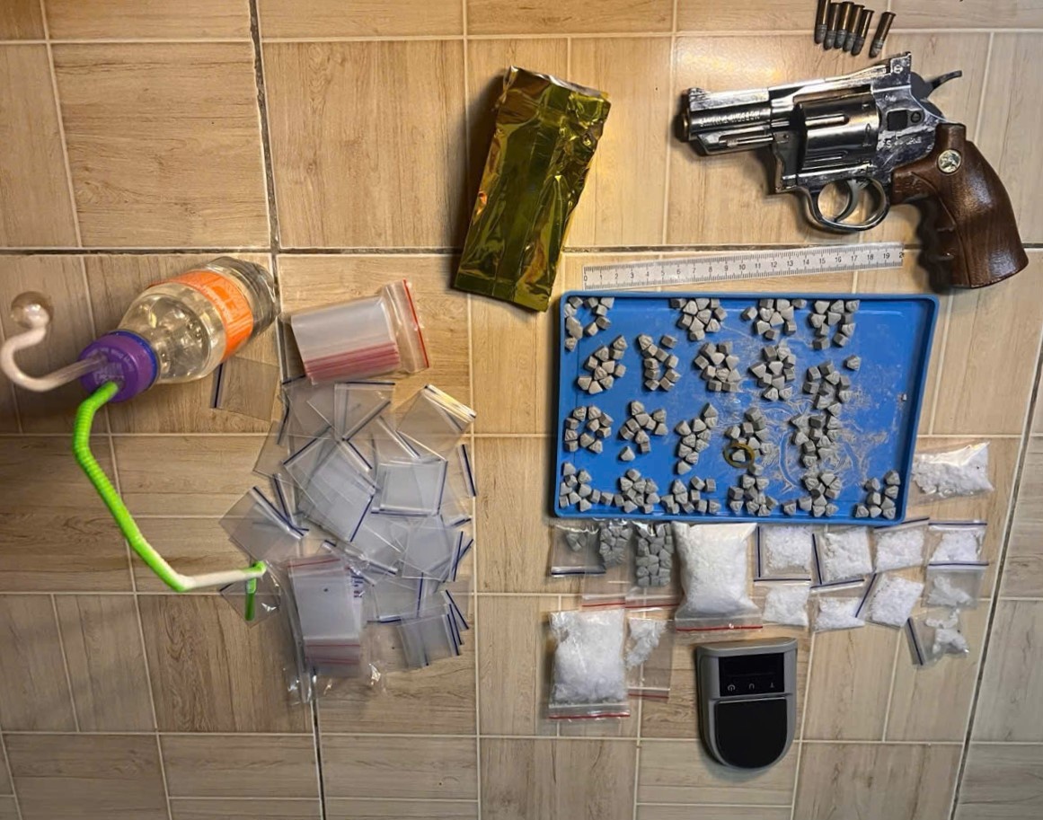 Tang 15 kg,  Lot xac ngoai hinh,  Lan tron anh 2