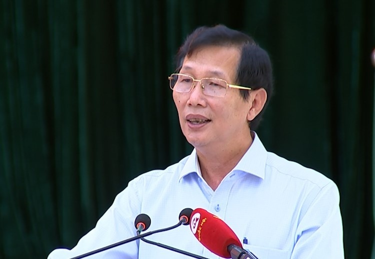 Ky luat khien trach Pho Chu tich tinh An Giang Le Van Phuoc hinh anh