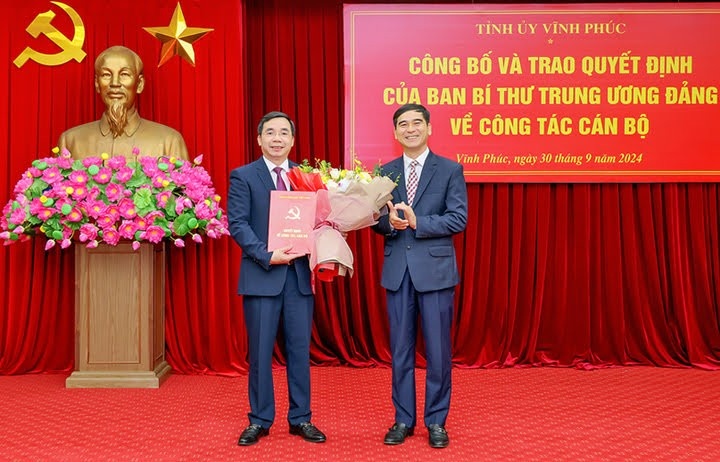 Ban Bi thu Trung uong Dang chuan y nhan su hai tinh hinh anh